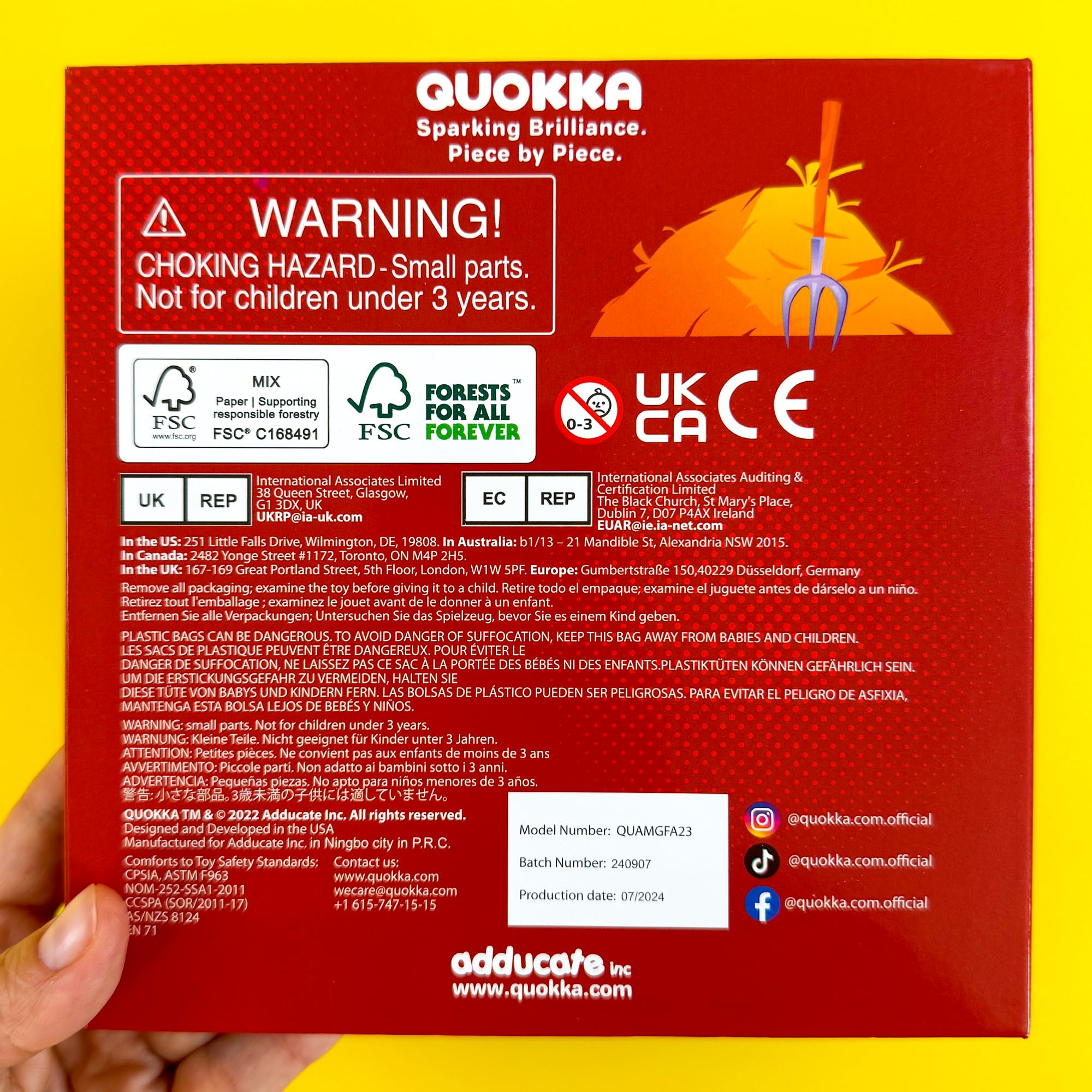 QUOKKA magnetic puzzle makes a thoughtful, screen-free gift option