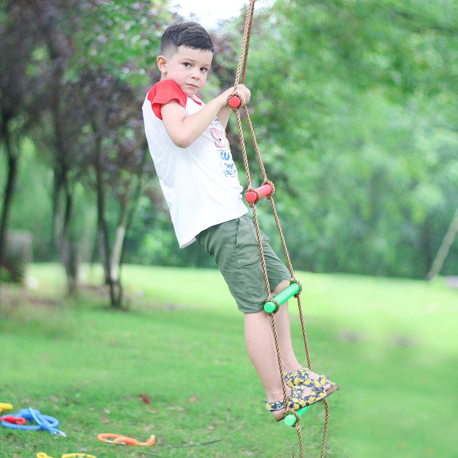 Rainbow Craft 6.6ft rope ladder quick setup for backyard play.