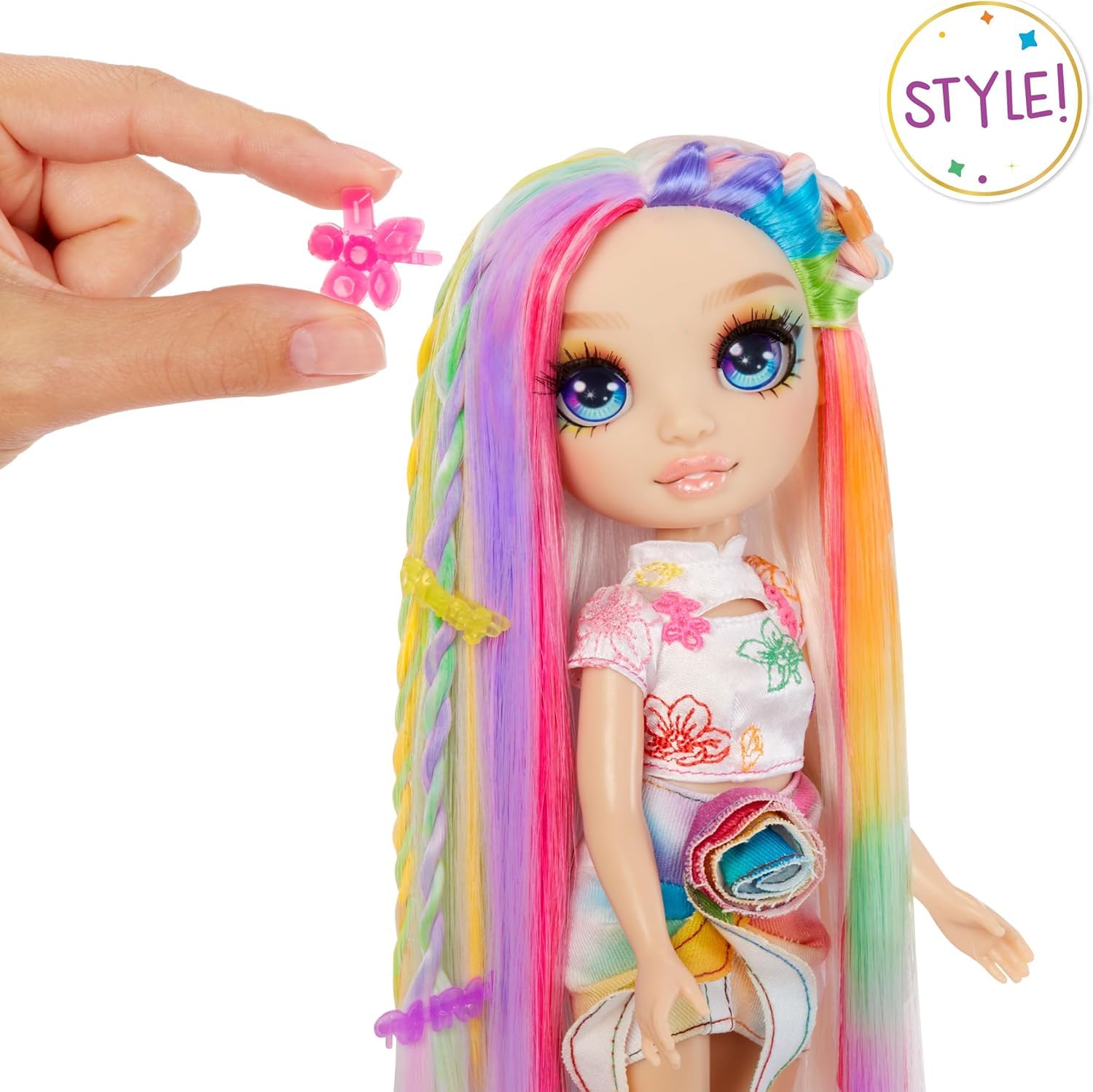 Unboxing visuals of Rainbow High Amaya hair kit in gift-ready box