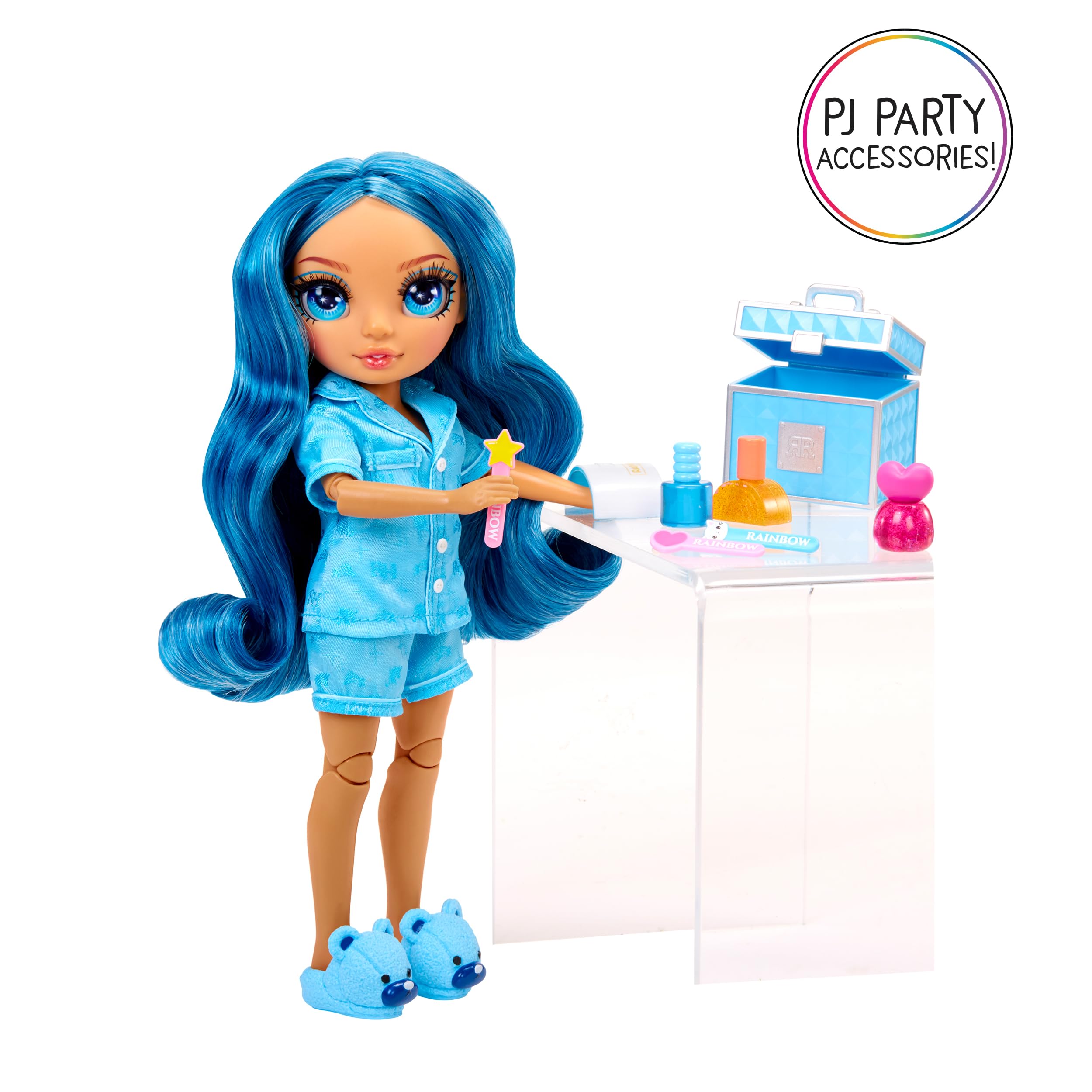 Includes trunk, two nail files, three polishes, UV light, and a comb