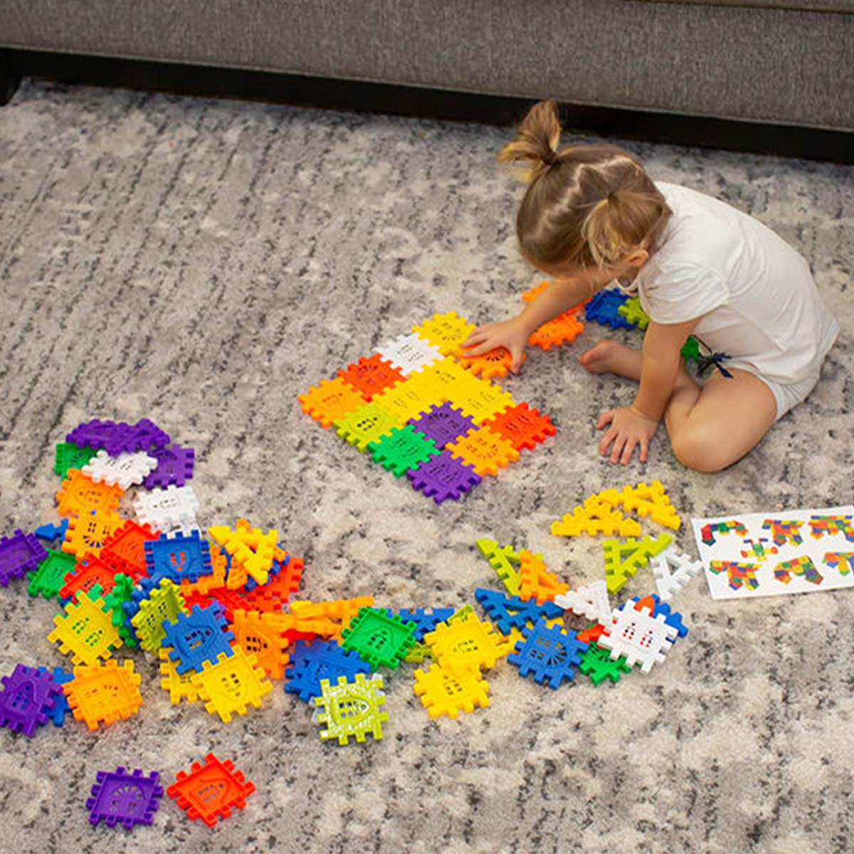 Rainbow Toyfrog open-ended educational toys encourage spatial awareness and hands-on exploration.