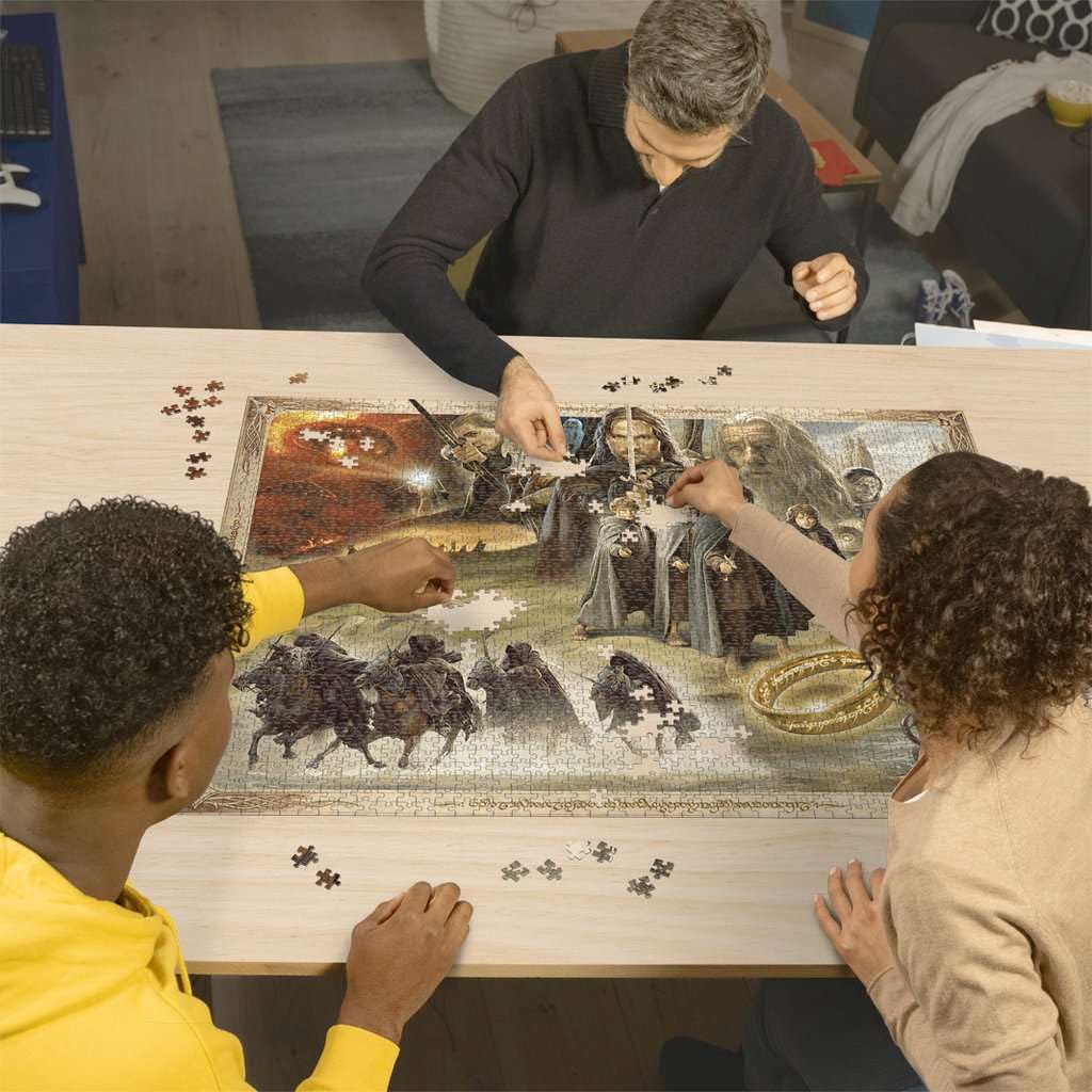 Ravensburger LOTR Gandalf staff scene, perfect for focus and problem-solving