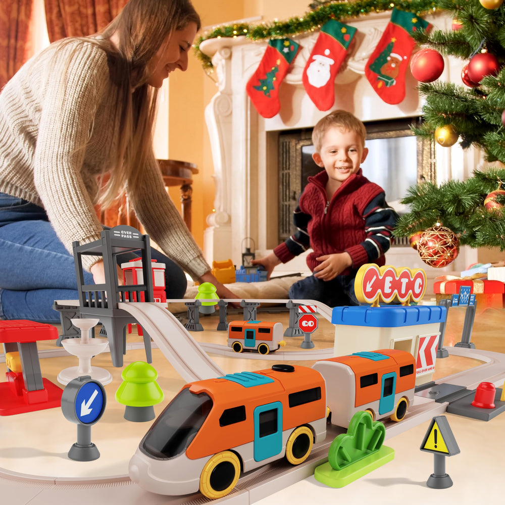 Rcovasc Urban Rail playset inspires creative city-building for kids