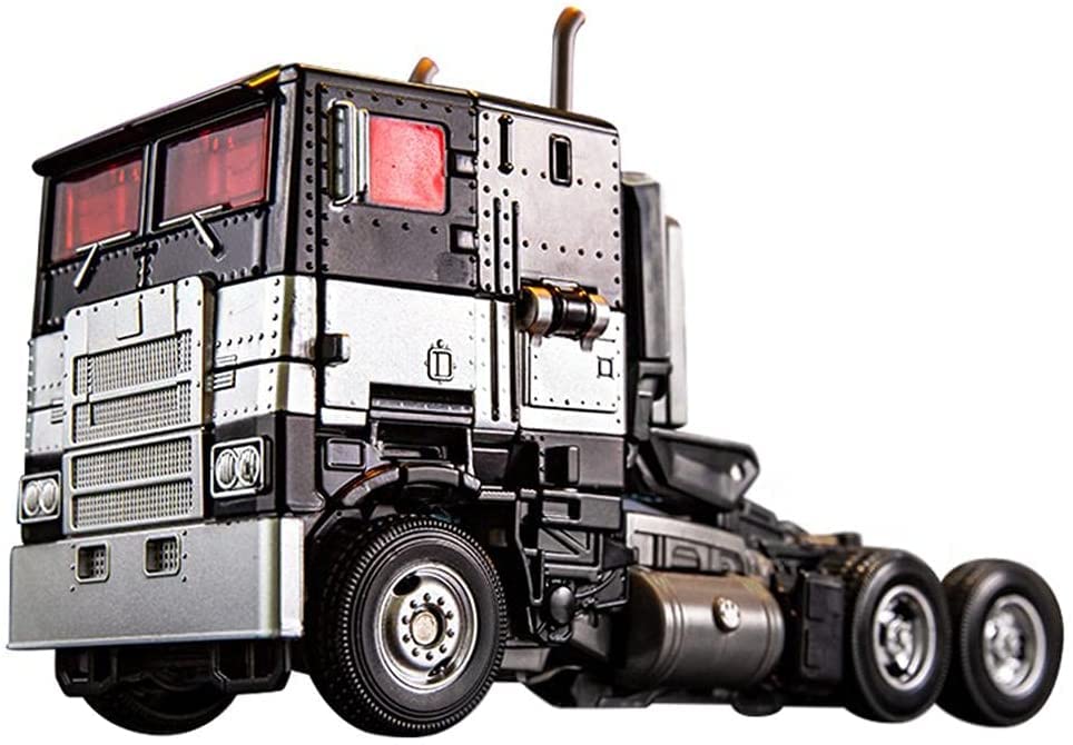 REPYTS alloy robot toy with ABS provides durable play for active kids.