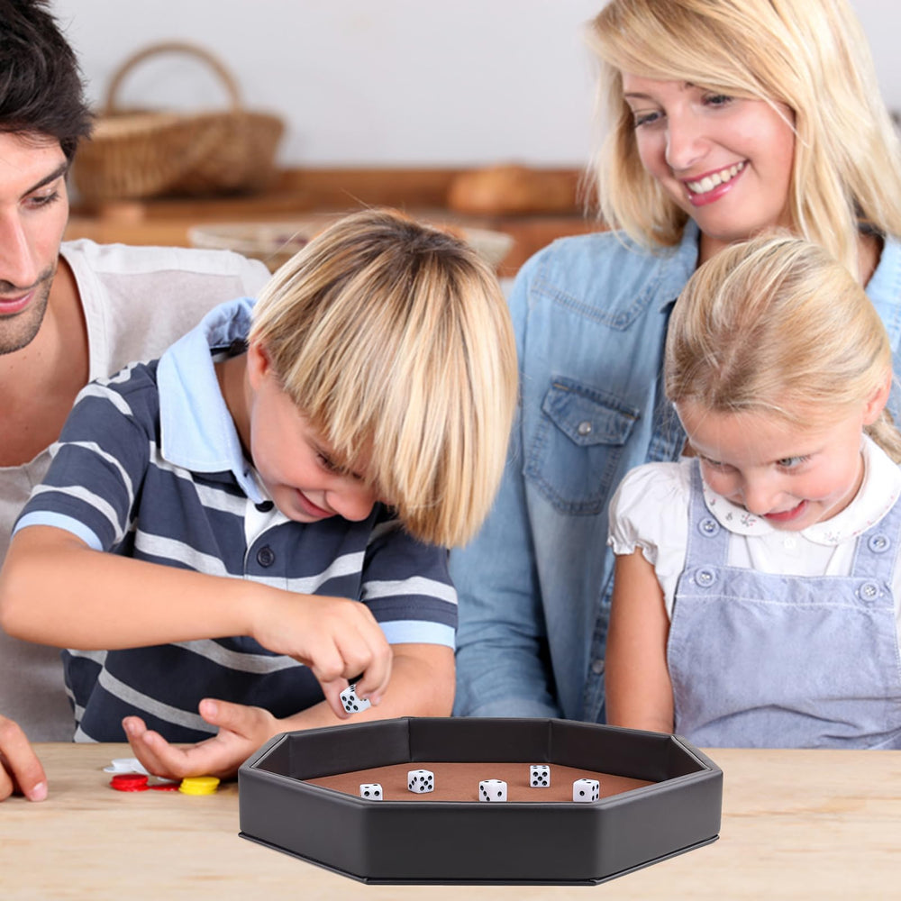 RERIVER dice tray with felt lining reduces noise for quiet gameplay.