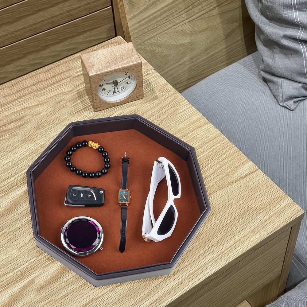 RERIVER tray doubles as small-item storage when not in use.