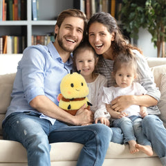 RHHSSE Chubby Smiling Bee Plush soft texture is easy to squeeze.