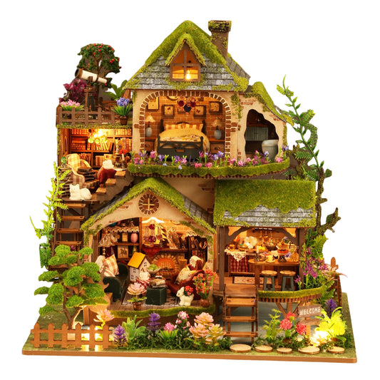 RHZN miniature house exterior—perfect forest-adventure display on a shelf.