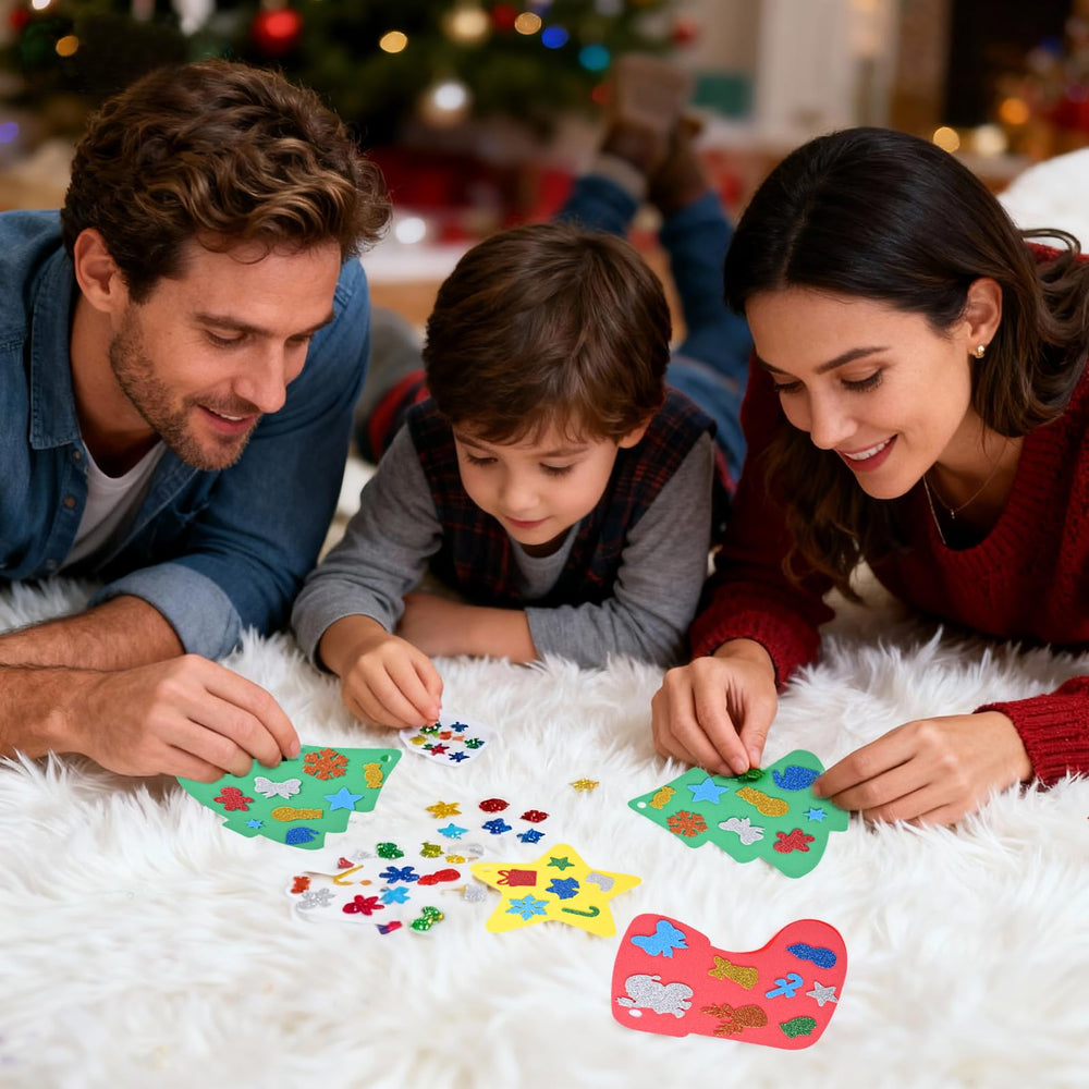 RICEDUO Santa hat sticker set for playful holiday crafts.