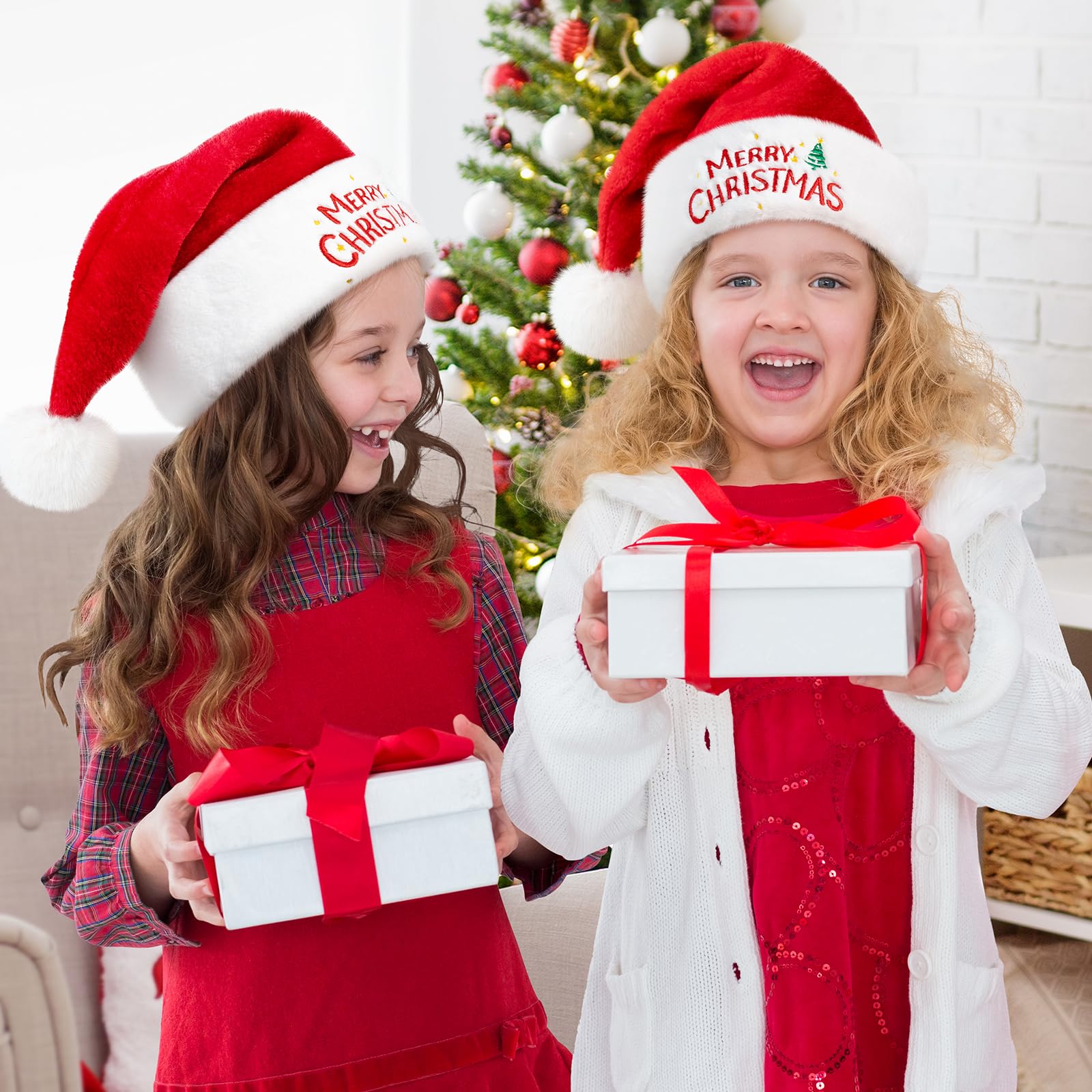 RJVW unisex red velvet Santa hat for family photos
