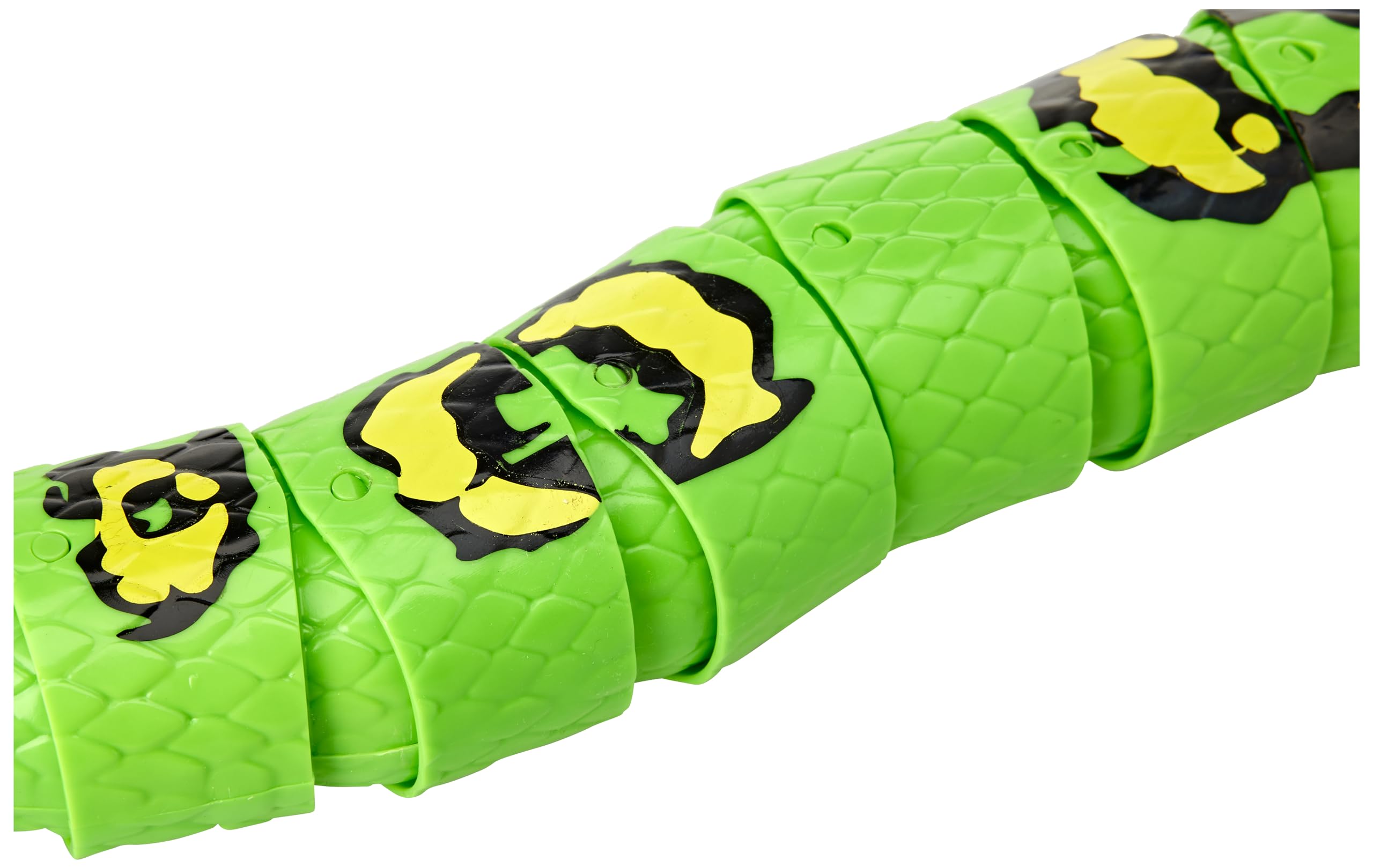 Robo Alive King Python hidden prank use evokes suspense during family moments.