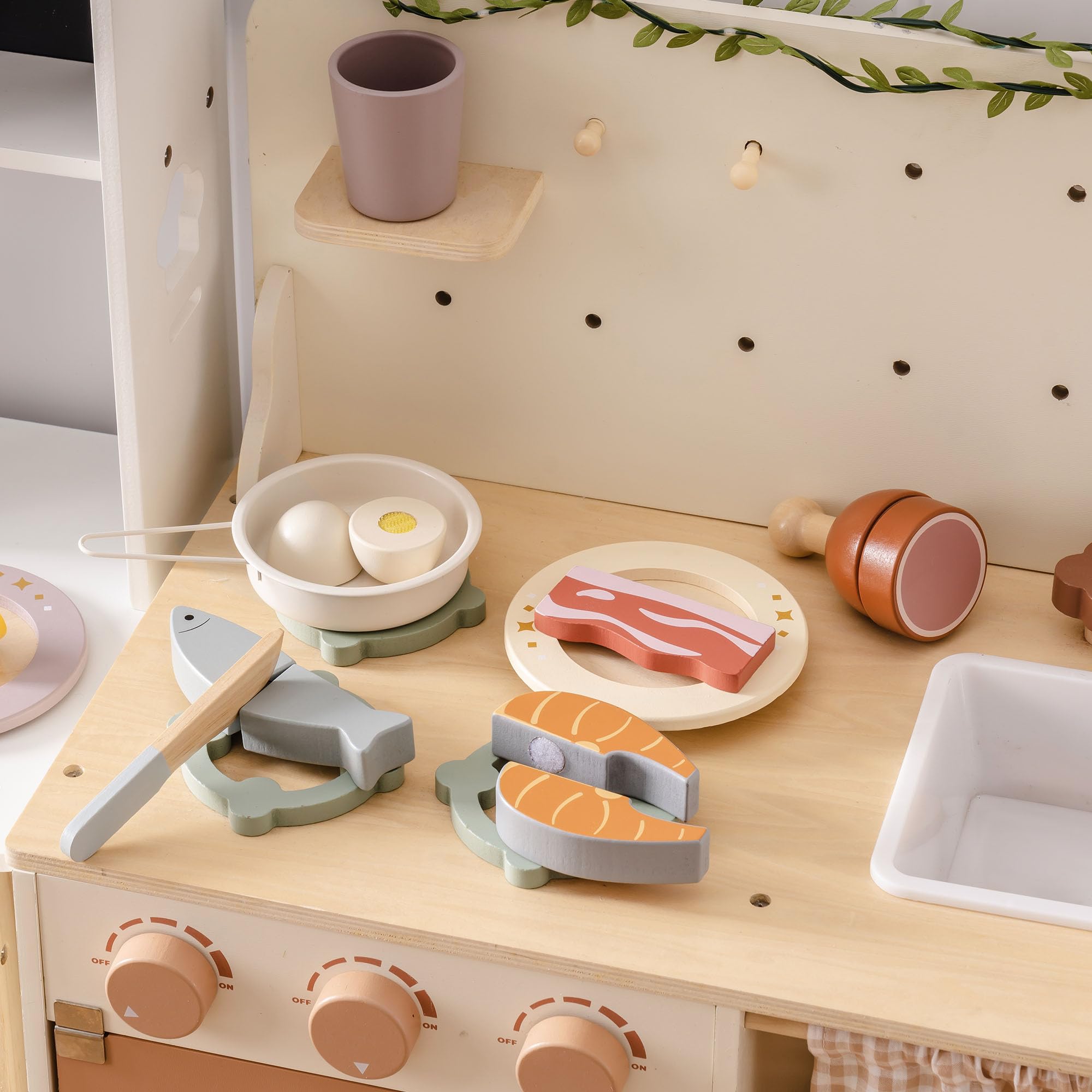 ROBOTIME wooden bread slices for realistic kitchen role play