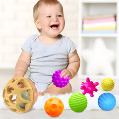 ROHSCE safe-materials image confirms BPA-free construction for gentle handling.