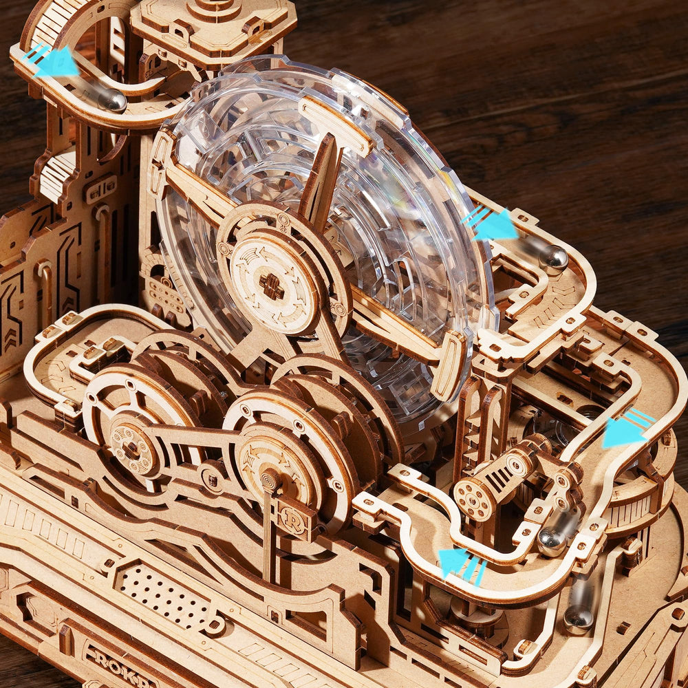 ROKR Gear Ball Challenge internal gears showcase clever engineering without batteries.