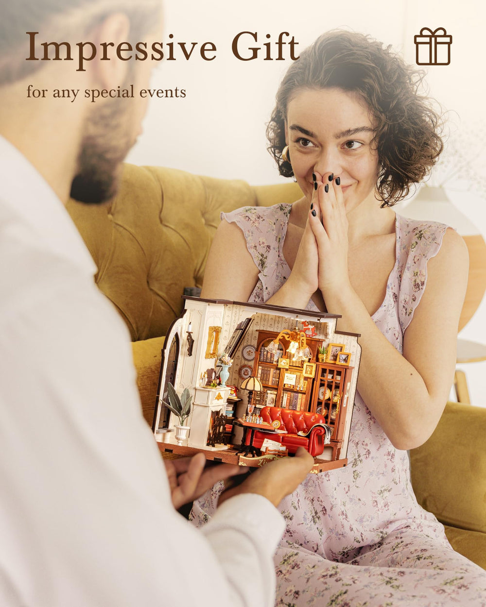 Rolife 1:18-scale dolls display-ready diorama for storytelling