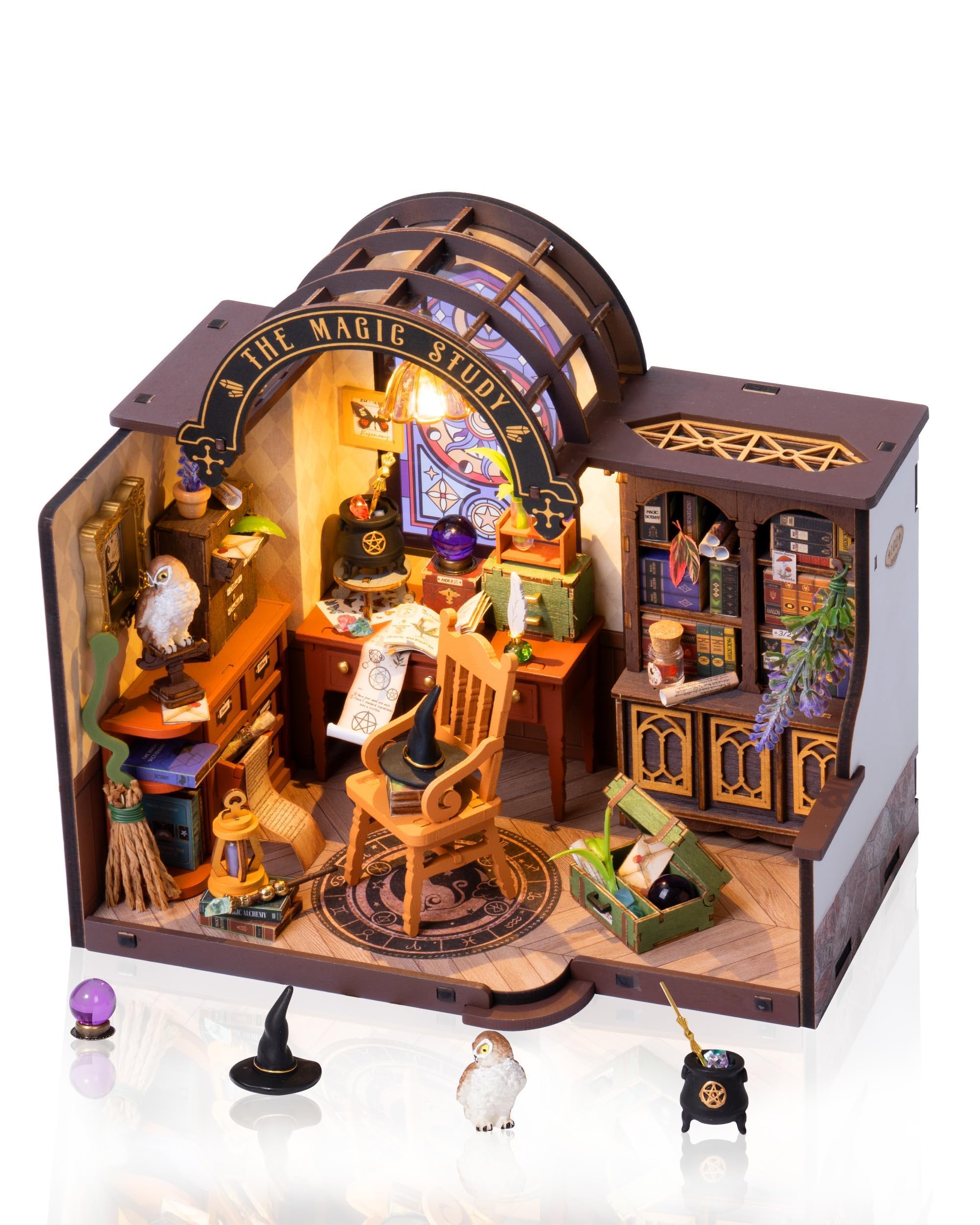 Rolife Miniature House Kit box displaying Mayberry Street scene, ideal for display.