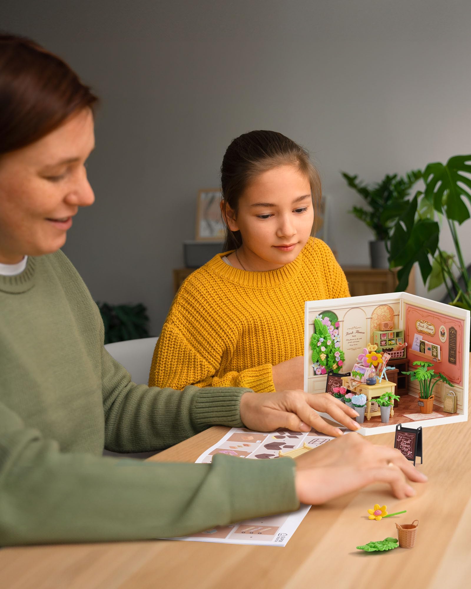 This kit suits adults and older kids for hands-on creativity.