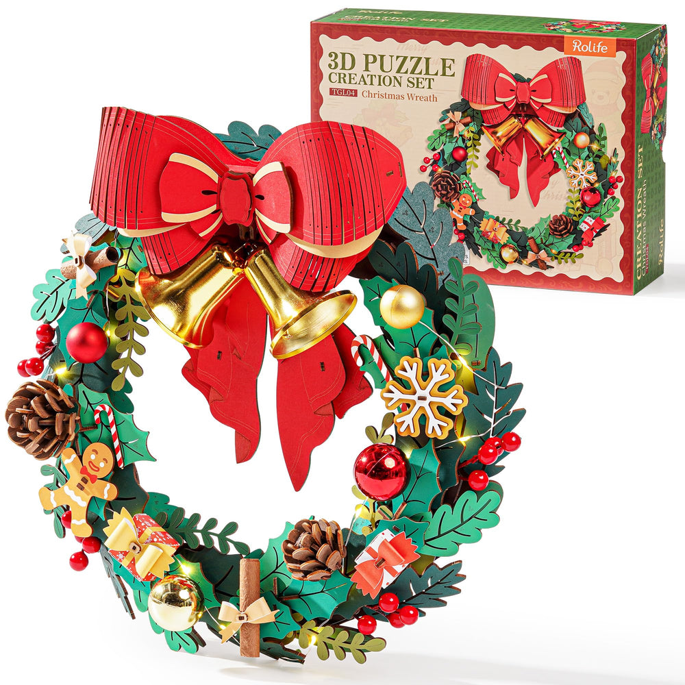 Rolife durable wreath suitable for indoor or outdoor use