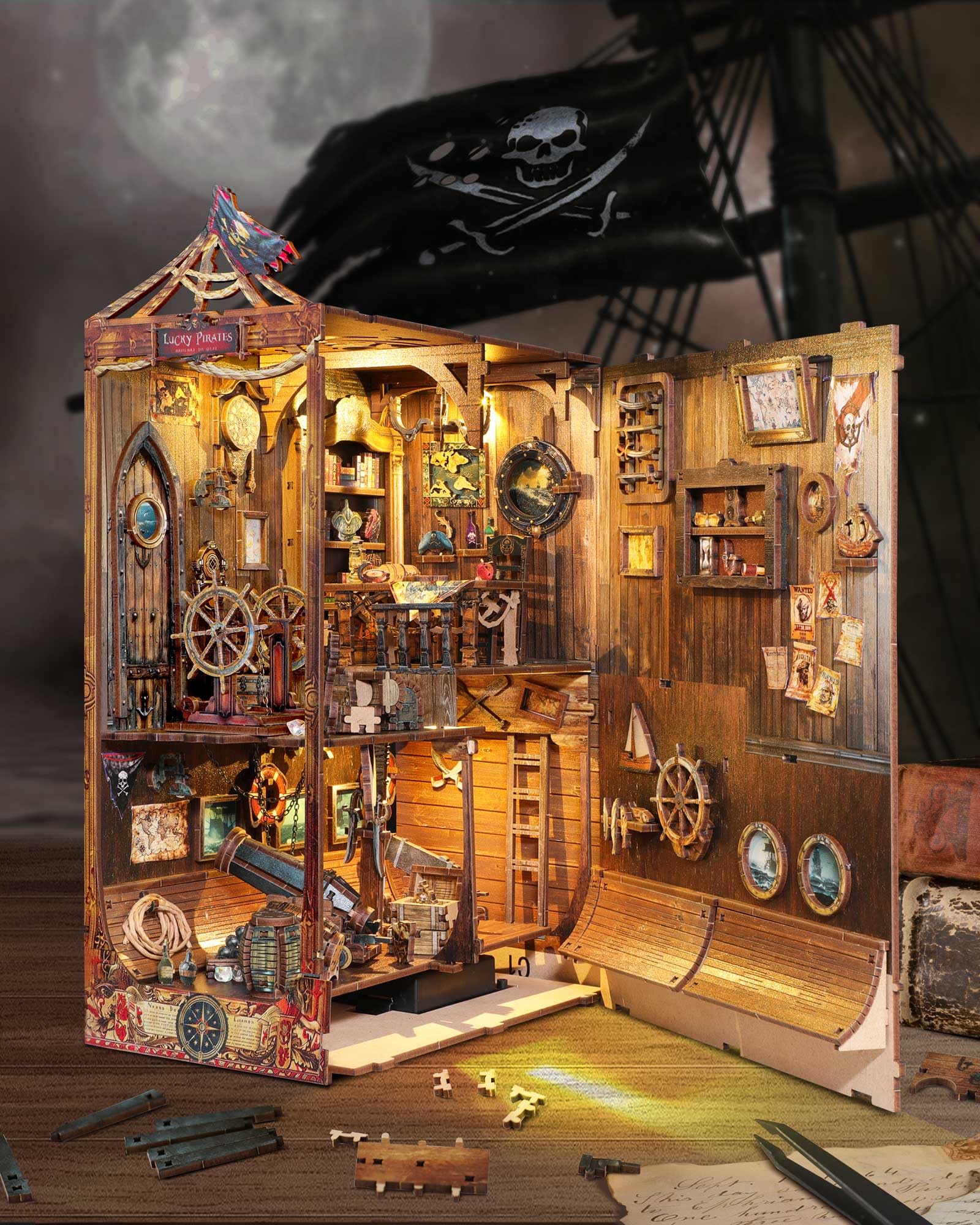 RONSTONE pirate dollhouse with LED light detail for ambiance
