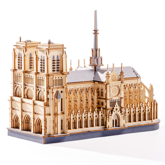 Rowood Notre-Dame Cathedral 3D puzzle front view for precise decorative display