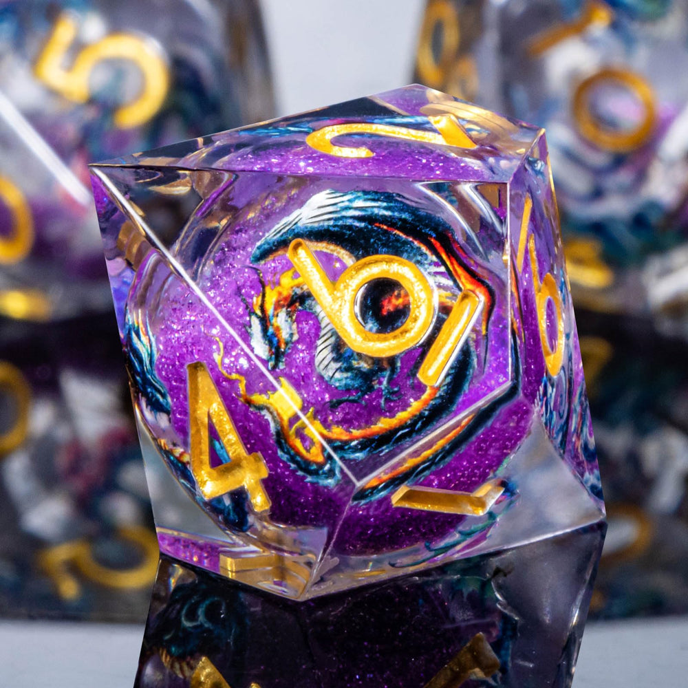 Roycevon dice storage jar keeps each piece protected and organized.