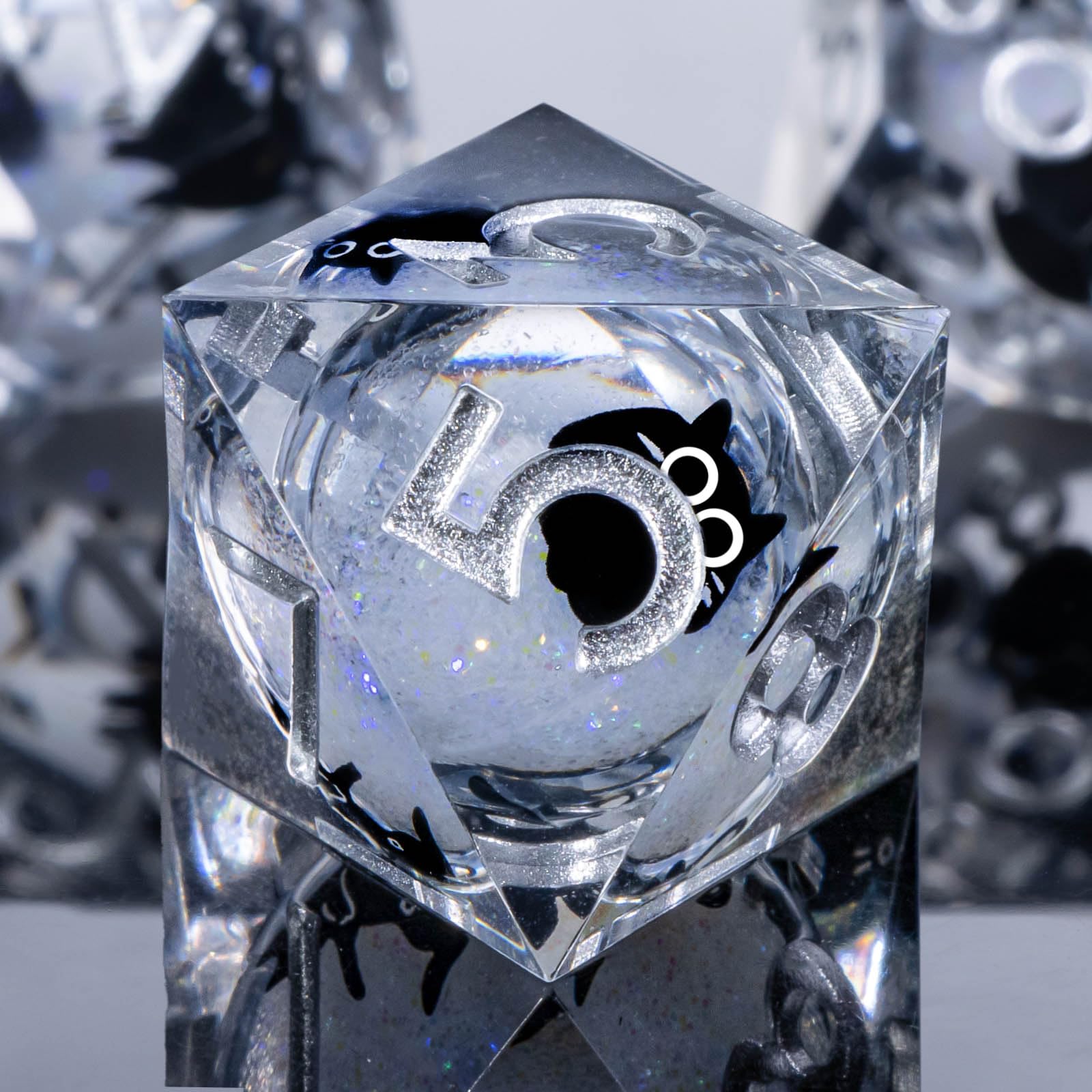 Roycevon D4–D20 set covers essential RPG roll options.