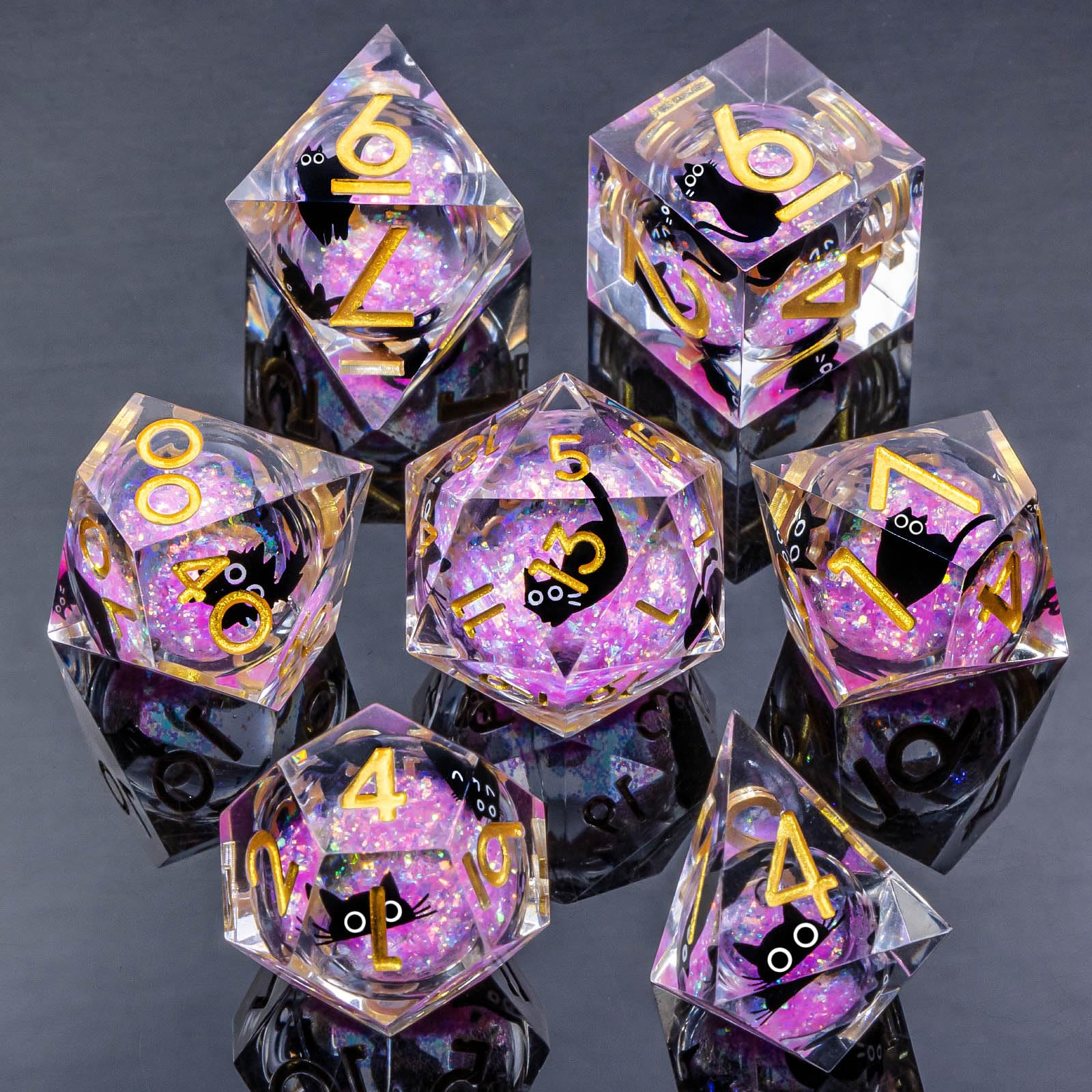 Roycevon liquid core DND dice showcases a transparent core and smooth surface.