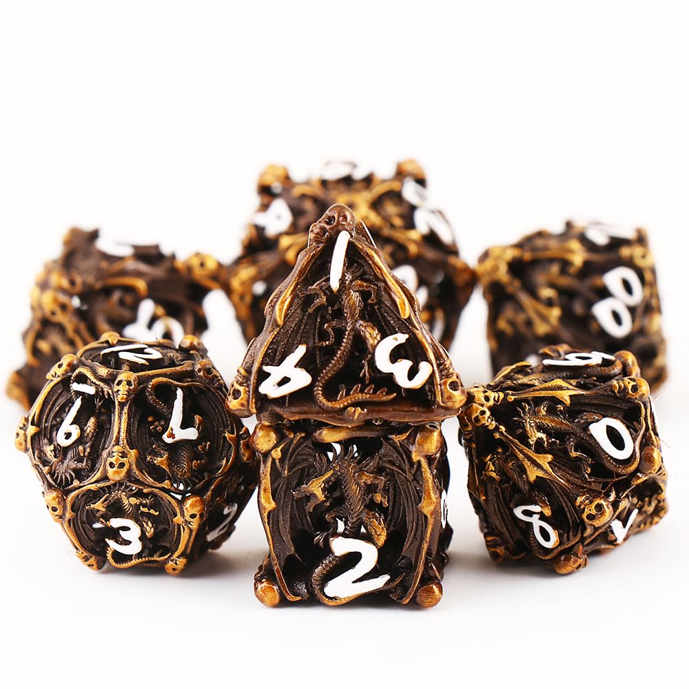 RUNDIAN aluminum storage case keeps dice secure and portable