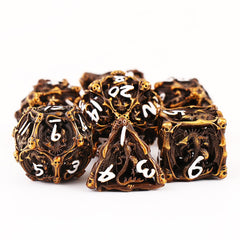RUNDIAN hollow-design dice emphasize balanced feel and crisp rolls