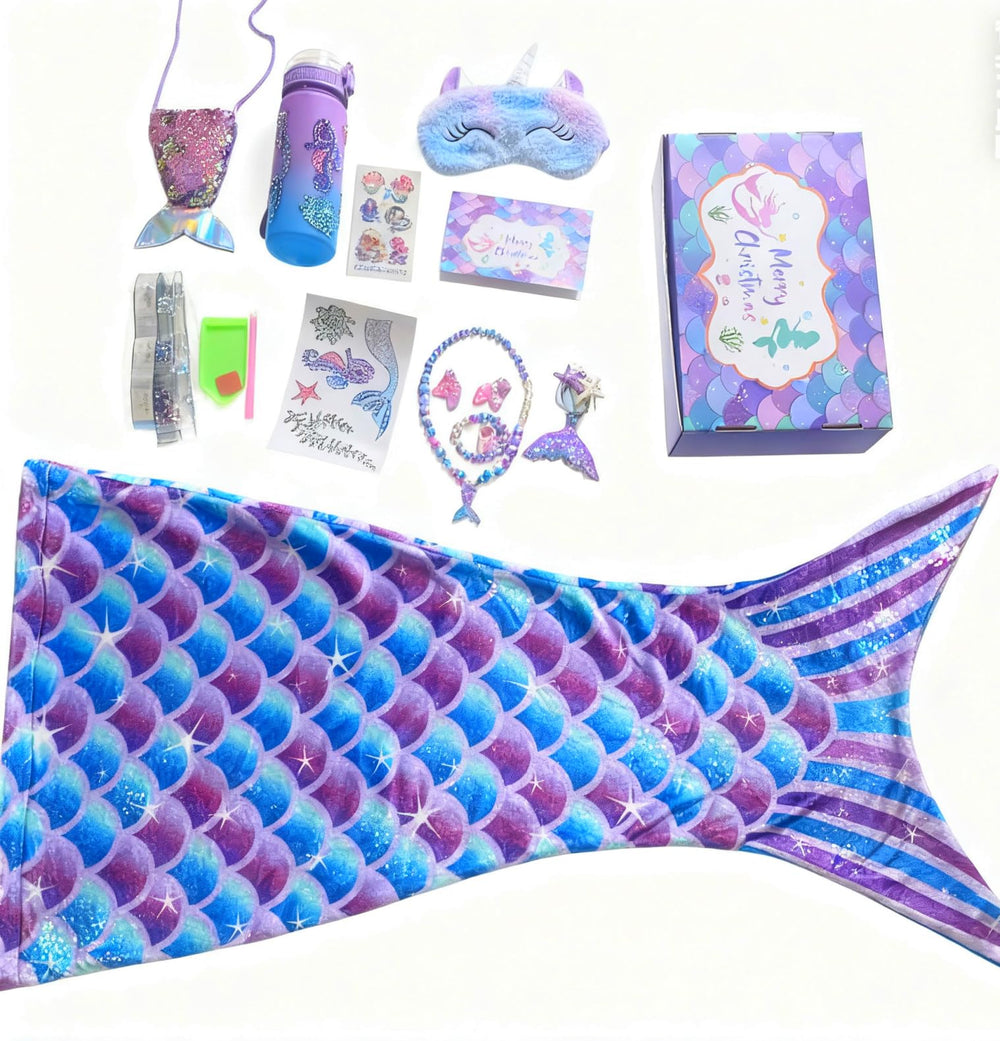 Runeaoys Mermaid Necklace paired with bracelet for playful mermaid styling