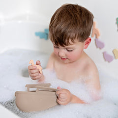 Ryan & Rose Noah's Ark drainage holes support safe water exploration.