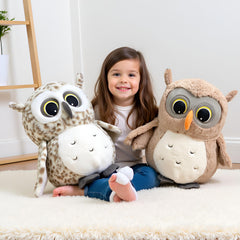 Ryttir owl wings pose highlight versatile play and display
