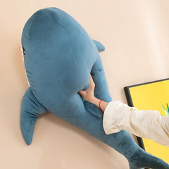Ryttir shark plush machine-washable with pillowcase protection.