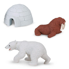 Safari Ltd Arctic Fox figurine sparks stealthy predator play and ecosystem exploration.