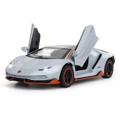 SASBSC Lamb SVJ diecast metal body offers durable play and realistic weight.
