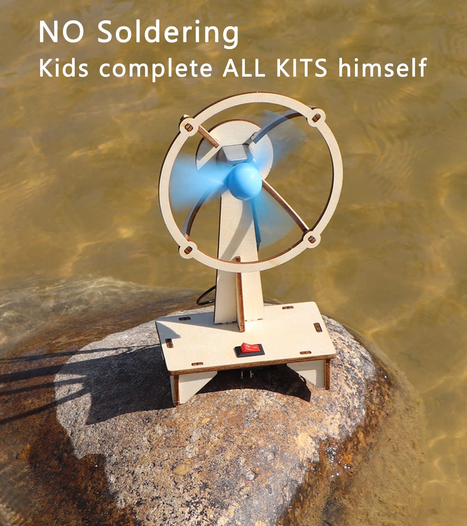 SCAEMO family learning moment with four kits encouraging teamwork