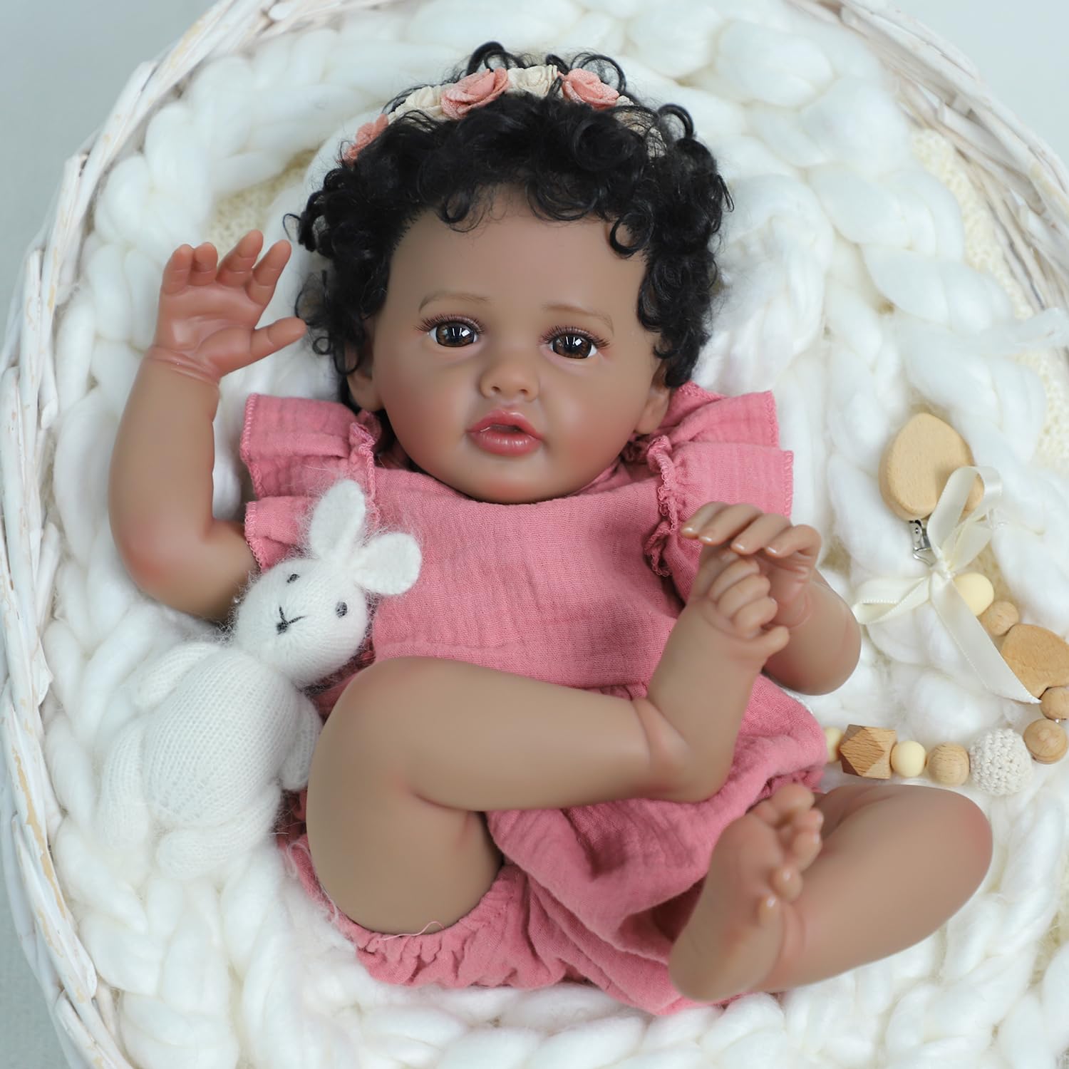 SCOM gift-set includes birth certificate, bottle, and more for gifting