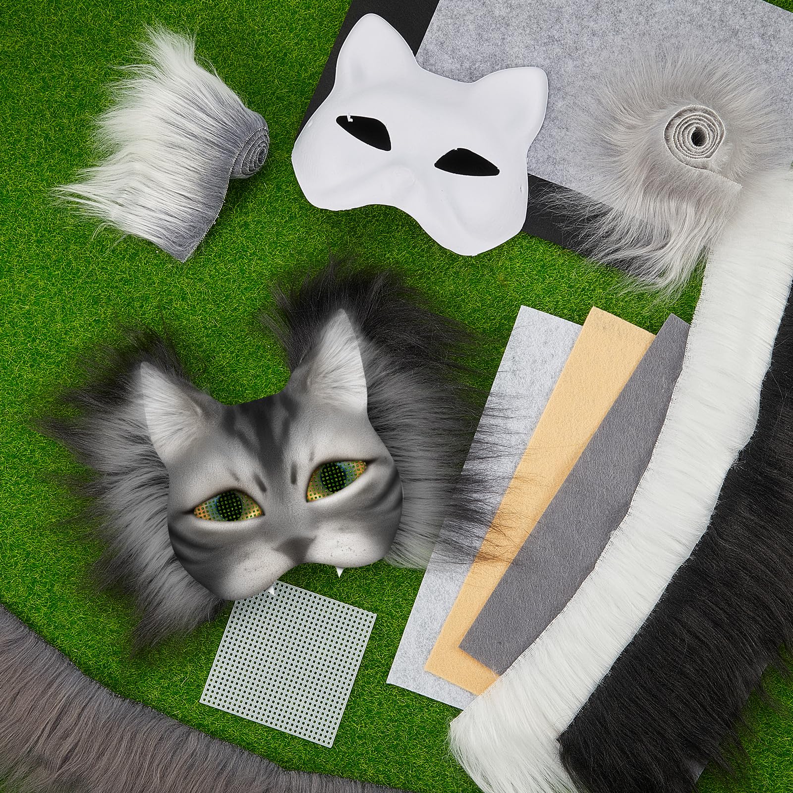 Seenelling blank paper cat masks ready for imaginative painting and design.