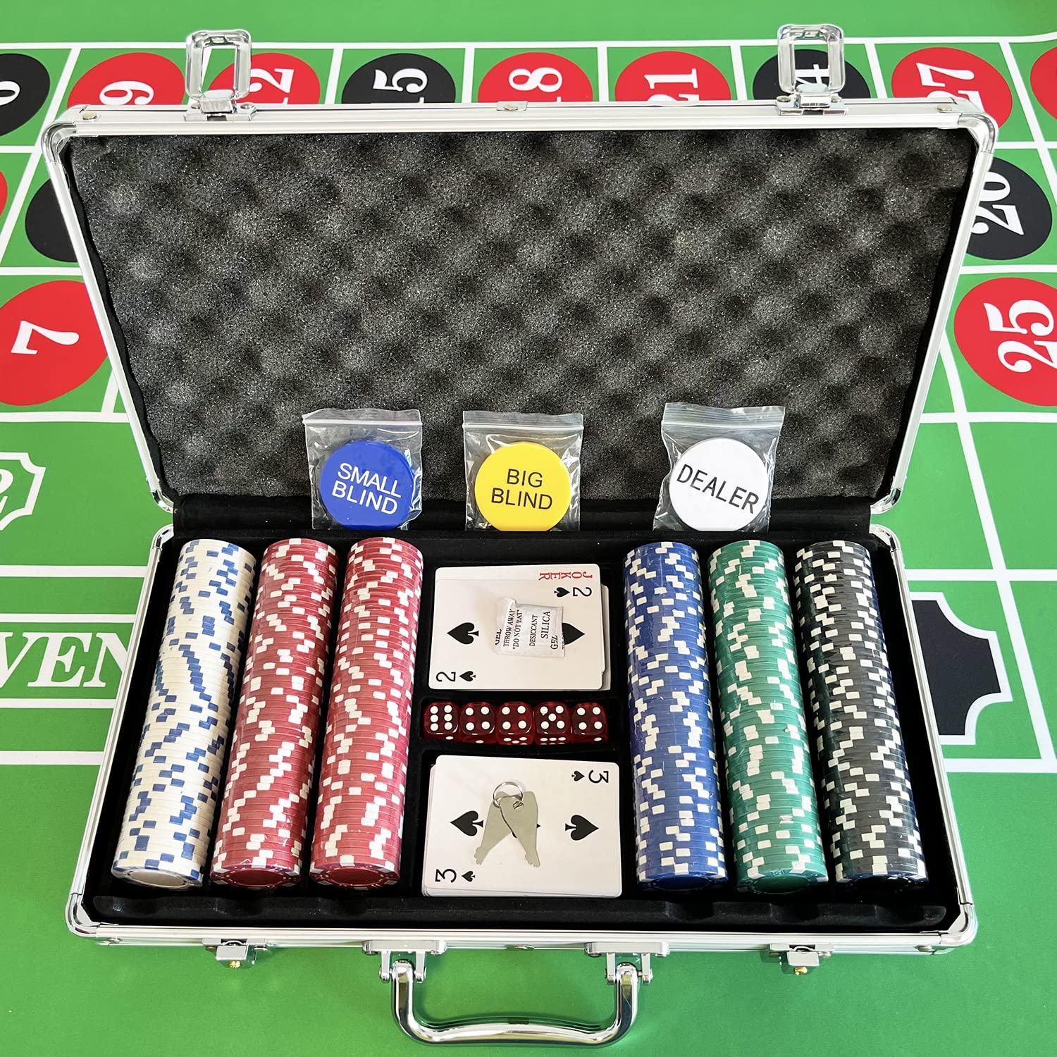 SEETOOOGAMES portable design with carrying handle for easy travel.