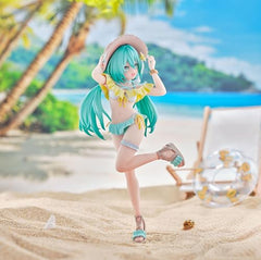 SEGA Luminasta Hatsune Miku Series pose highlights collectible appeal.