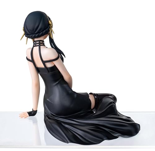 SEGA SPY X FAMILY Yor Forger detailed sculpt for shelf display.