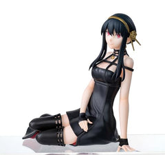 SEGA SPY X FAMILY Yor Forger with base stand highlights dynamic pose.