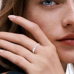 Closeup of beads on the Senteria fidget ring with glossy finish