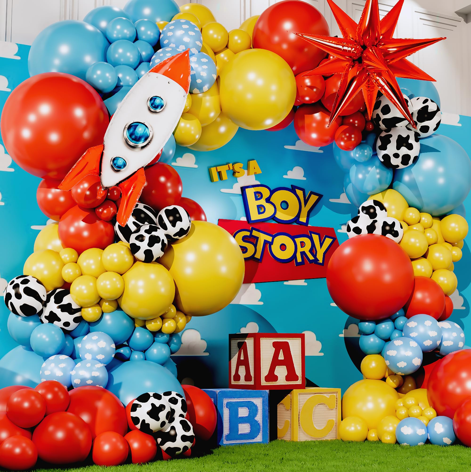 SHERYL DECOR Rocketship foil balloons elevate the celebration vibe