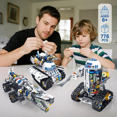 Sikewettx adjustable head, arms, and tracks for lifelike play.