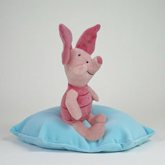 Simba Piglet plush embroidery highlights Piglet's charm for Pooh fans.