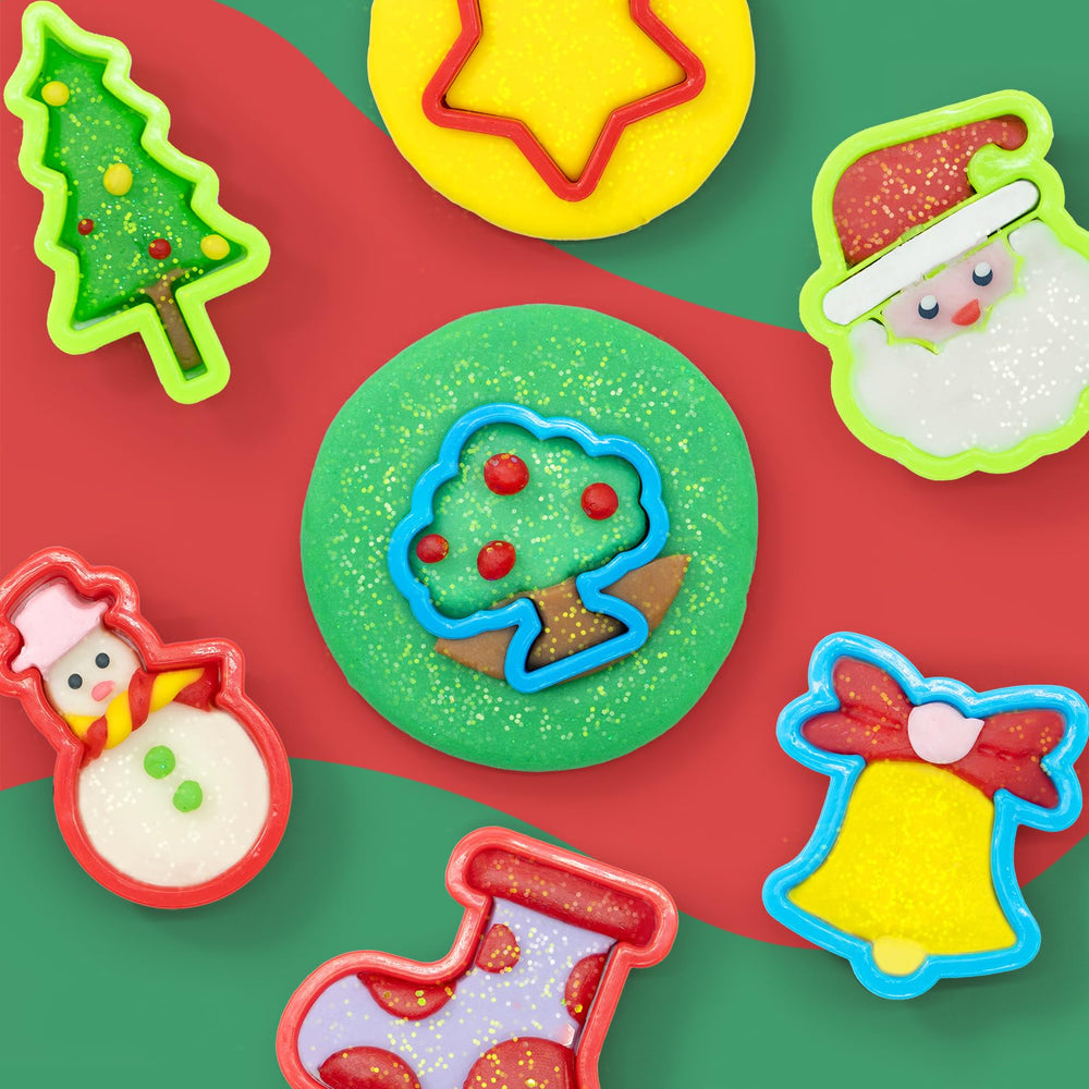SIMPLIPLAY DIY accessories unlock interactive holiday crafts