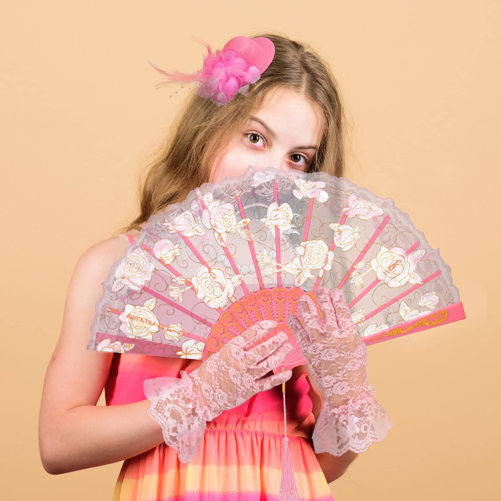 Sintege decorative fan in plastic provides a cool breeze for outdoor parties
