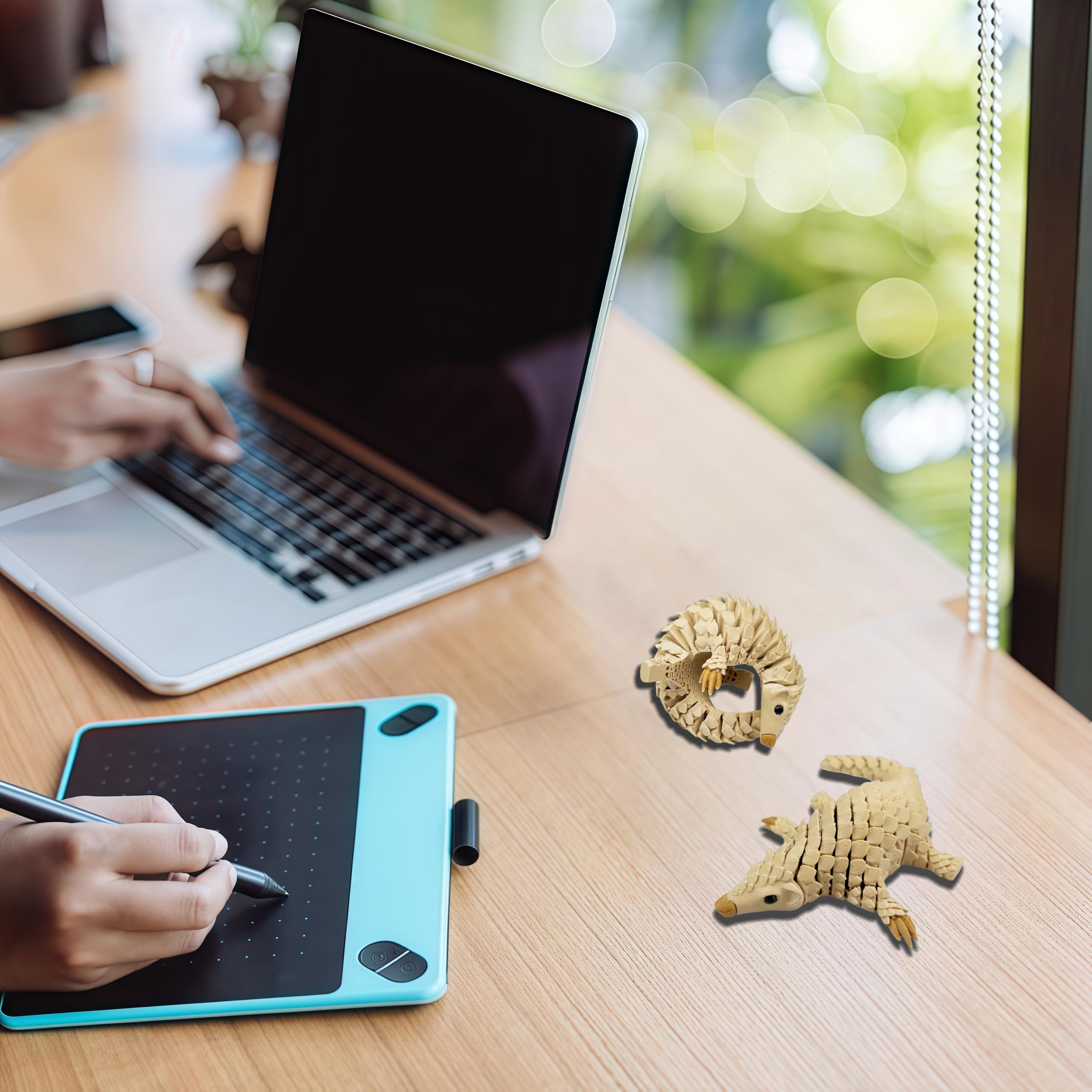 SIPWATE pangolin 7.6-inch figure fits desks, shelves, and display spaces.