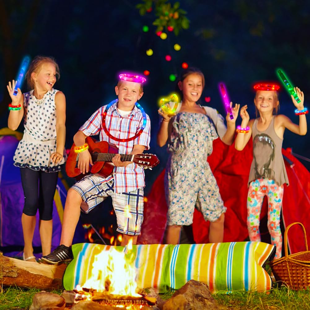 Siwarm glow-in-the-dark tubes create vibrant atmospheres at events and gatherings.